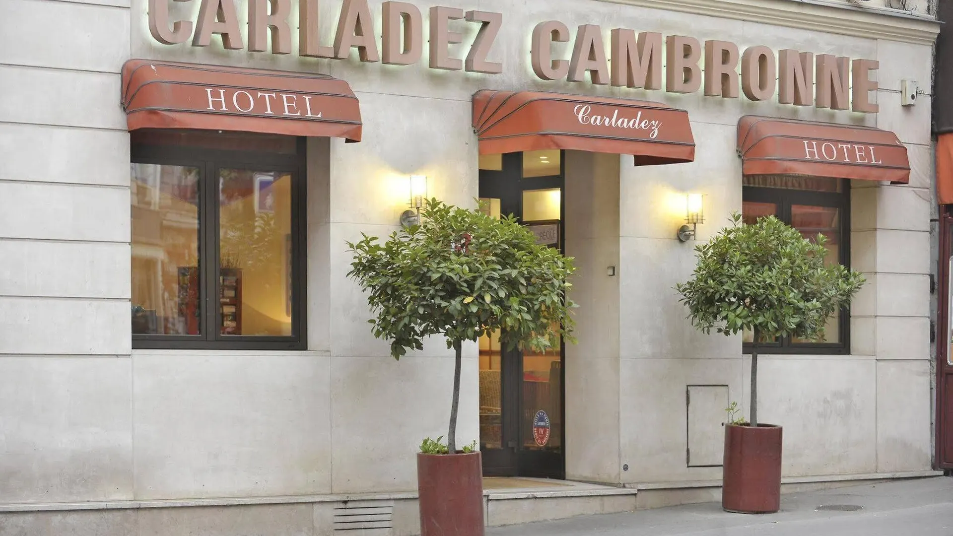 Carladez Cambronne Paris