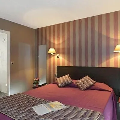 Otel Carladez Cambronne Paris